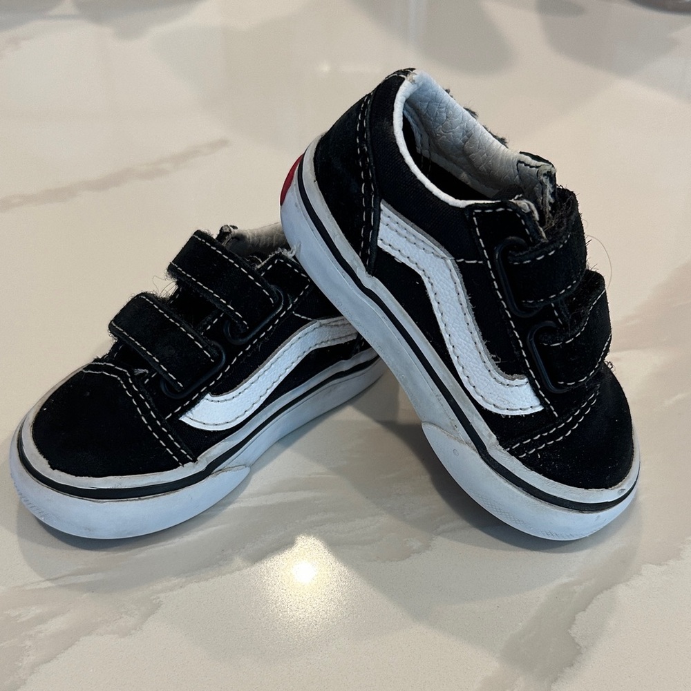 Vans Toddler Black and White Velcro Skate Sneakers